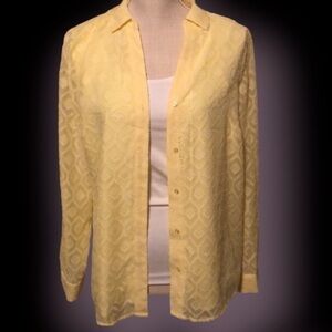 The Limited yellow button up with collar, Sm